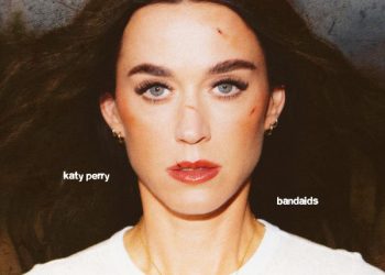 Katy Perry, fuori oggi il nuovo singolo Bandaids