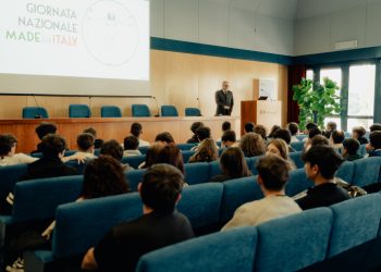 Fabbriche Aperte e Made in Italy: il 14 aprile Dompé accoglie più di 100 studenti dell’Aquila