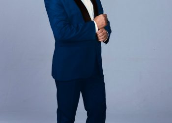 Enrico Brignano con “Bello di Mamma!” arriva anche a Pescara il 5 dicembre