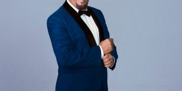 Enrico Brignano con “Bello di Mamma!” arriva anche a Pescara il 5 dicembre