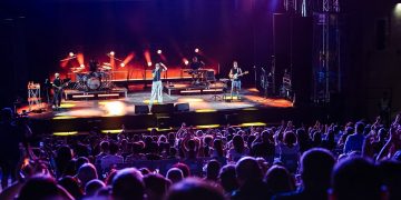 Cantieri dell’Immaginario, questa sera il teatro a San Bernardino con Napoli Istantanea